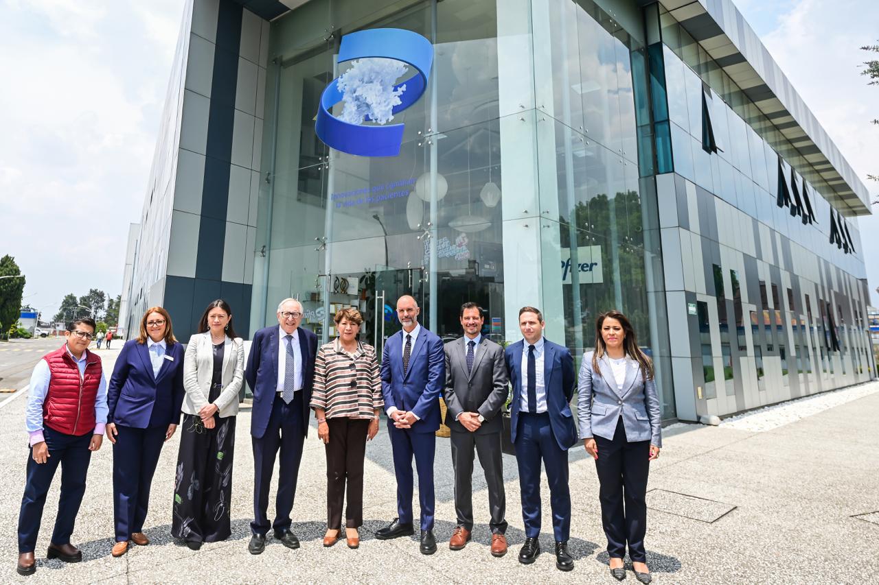 Reconoce Gobernadora Delfina Gomez a Pfizer por 75 anos en Mexico destaca planta de Toluca 4 MR3BRp