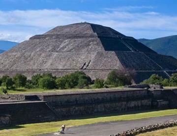 piramide decd7ff2 focus 0 0 360 276 jptDKt