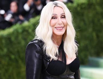 cher 519f414b focus 0 0 360 276 AAoP2Q