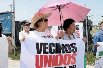 vecinos piden consulta bodegas YuV75u