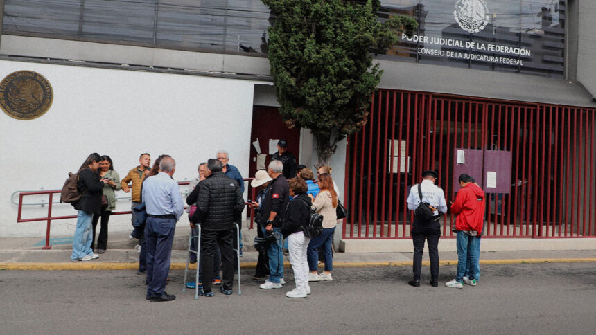 accionistas llevan disputa a tribunales.jpg uOcfQ5