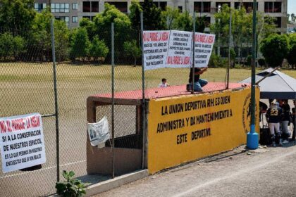 alertanron peligro de desborde de rio ausoQF