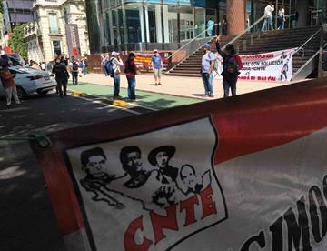 cnte a3d1993a focus min0.12 min0.44 360 276 4S8O3g