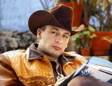 crop w550 h459 valentin elizalde 51992fb9 focus 0.04 0.16 360 276 tpo37Z