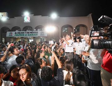 pri consolida carro completo en congreso de coahuila f6c0bb7f focus 0.29 0.19 360 276 B0Lo2i
