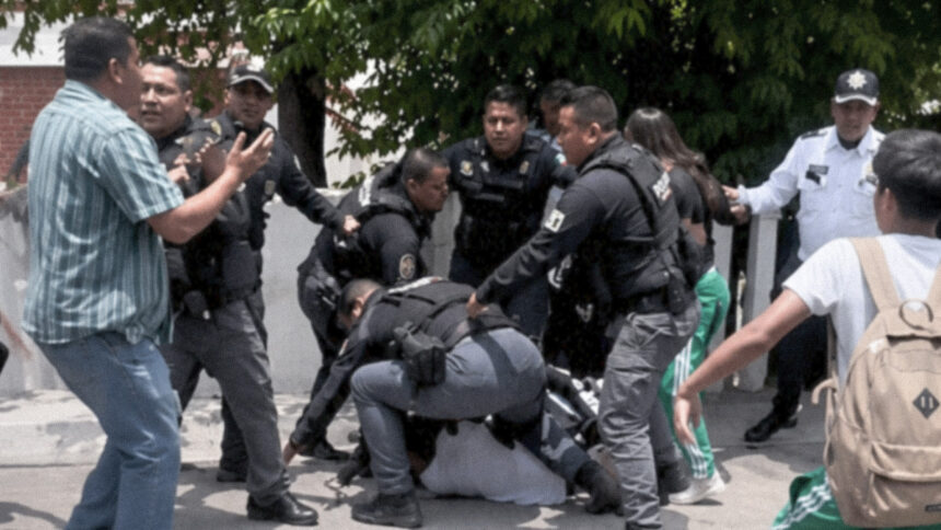 represion en huixquilucan yrbqgC