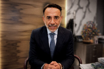 destitucion ruina politica fernando flores ajFdXx