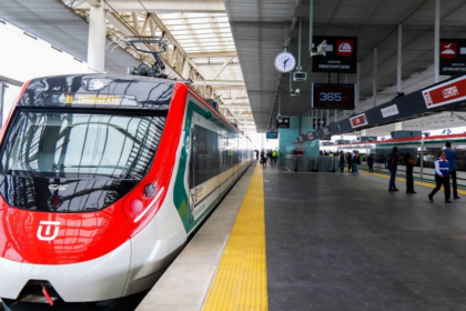 tren interurbano FGMqaI